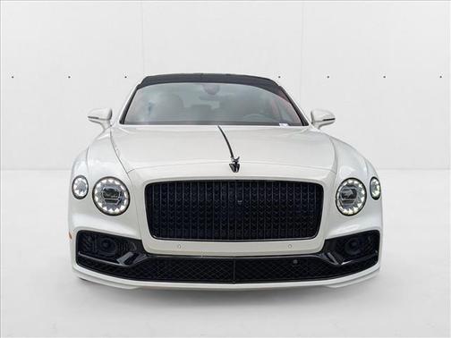 2022 Bentley Flying Spur V8