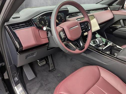 2025 Land Rover Range Rover Sport SE