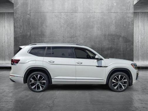 2024 Volkswagen Atlas 2.0T SEL Premium R-Line 4MOTION