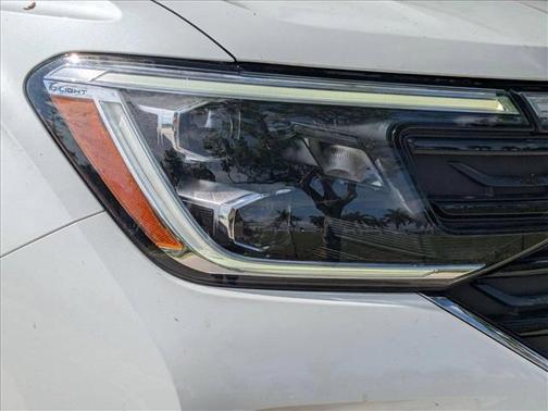 2024 Volkswagen Atlas 2.0T SEL Premium R-Line 4MOTION