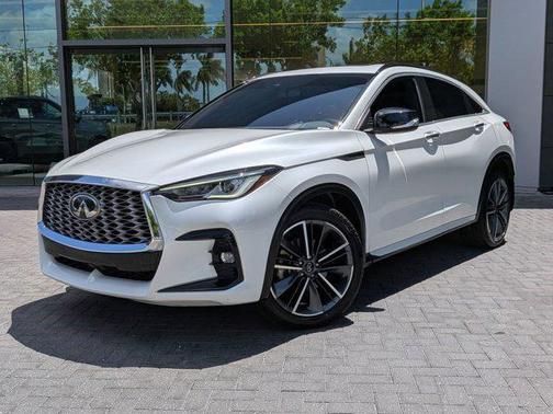 Radiant White 2023 INFINITI QX55 LUXE