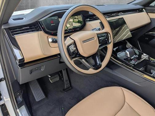 2025 Land Rover Range Rover Sport SE