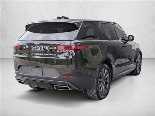 2023 Land Rover Range Rover Sport SE