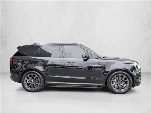 2023 Land Rover Range Rover Sport SE