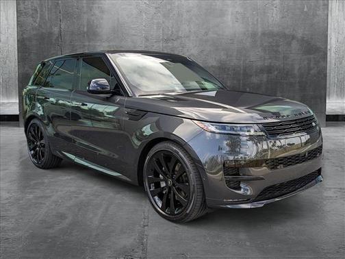 2025 Land Rover Range Rover Sport SE