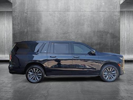 2024 Cadillac Escalade ESV Sport