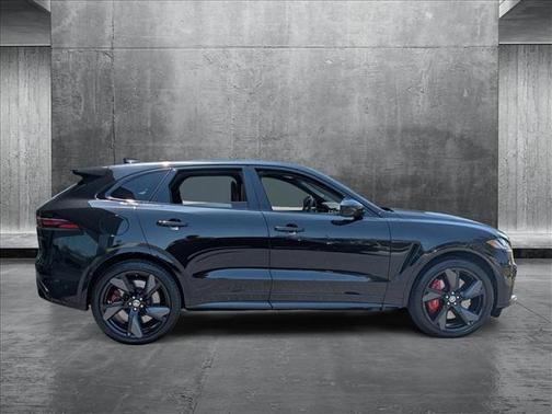 2024 Jaguar F-PACE SVR P550 AWD Automatic
