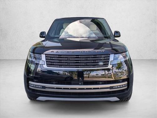 Santorini Black Me 2024 Land Rover Range Rover P530 SE