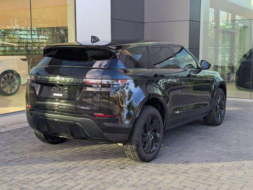 Santorini Black Metallic 2026 Land Rover Range Rover Evoque S