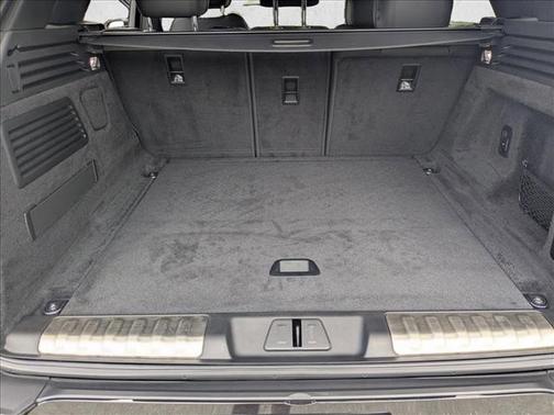 2023 Land Rover Range Rover Sport SE