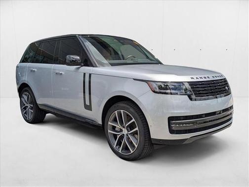 2025 Land Rover Range Rover P550e SE