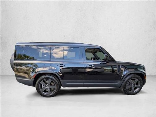 2024 Land Rover Defender 130 P400 S