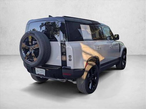 2026 Land Rover Defender P300 S