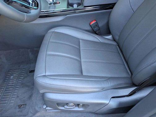Fuji White 2026 Land Rover Range Rover Evoque Core S