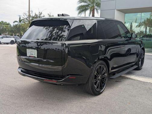 2025 Land Rover Range Rover P530 Autobiography 7 Seat
