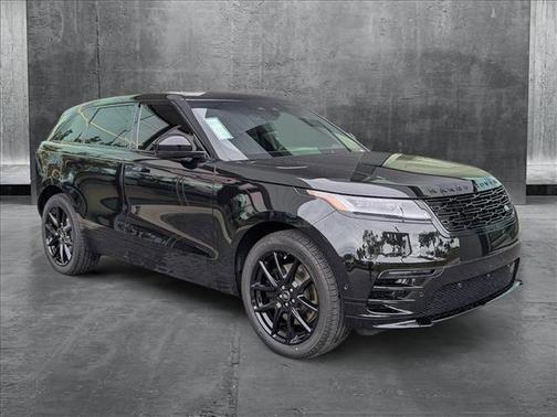 2026 Land Rover Range Rover Velar P250 SE R-Dynamic