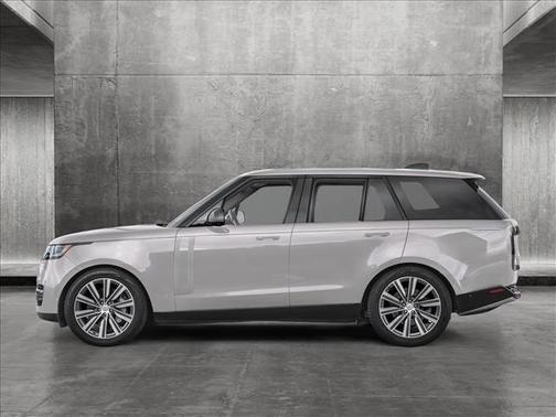 2025 Land Rover Range Rover P550e SE