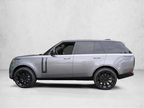 2026 Land Rover Range Rover P400 SE