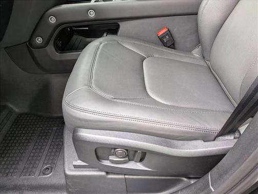 Santorini Black Metallic 2026 Land Rover Defender P300 S