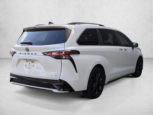 White 2022 Toyota Sienna XSE 7 Passenger