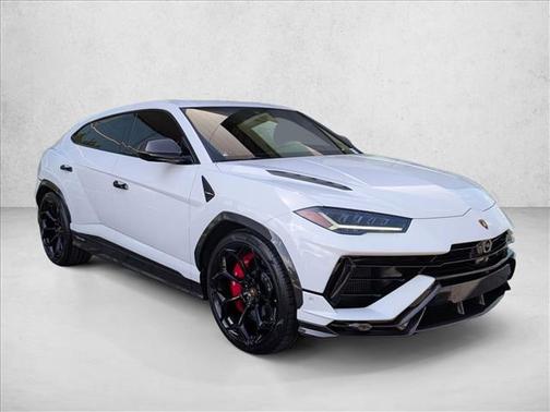 2023 Lamborghini Urus Performante