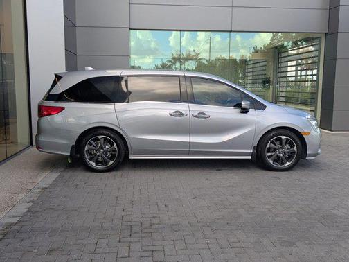 2022 Honda Odyssey Elite