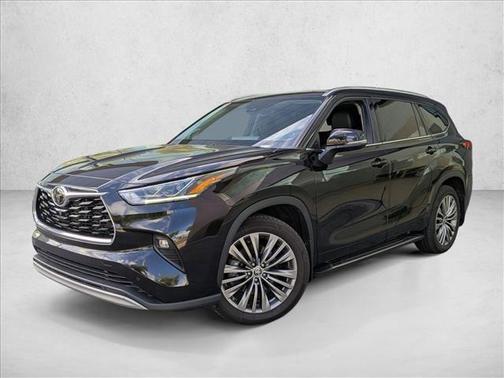 Opulent Amber 2021 Toyota Highlander Platinum