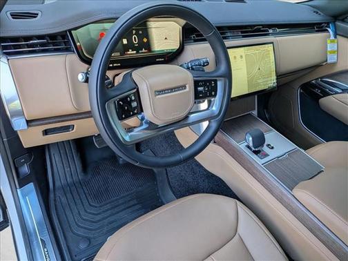 2026 Land Rover Range Rover P400 SE