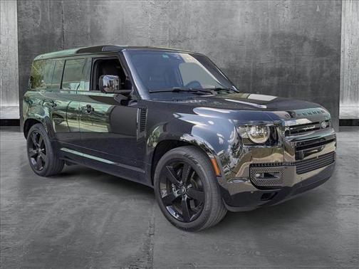2023 Land Rover Defender 110 V8