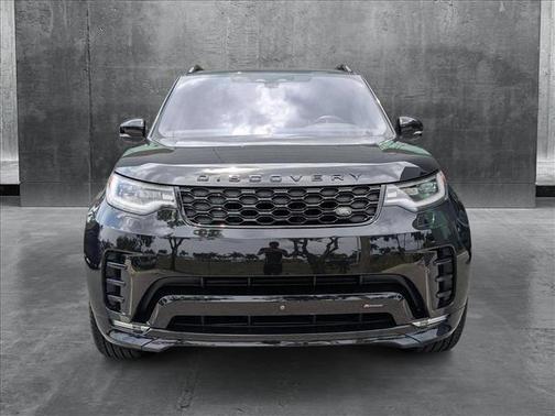 2023 Land Rover Discovery P300 S R-Dynamic
