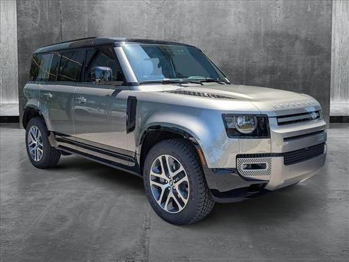 2025 Land Rover Defender 110 P400 X-Dynamic SE