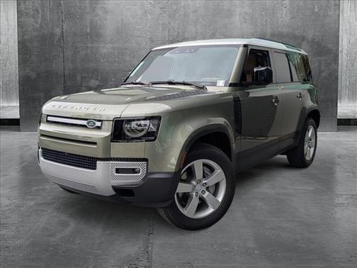 2025 Land Rover Defender 110 P300