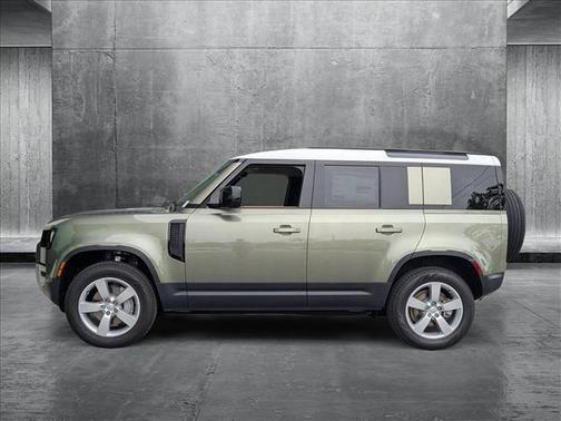 2025 Land Rover Defender 110 P300