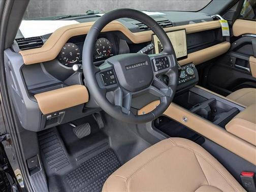 2025 Land Rover Defender 90 P300 S