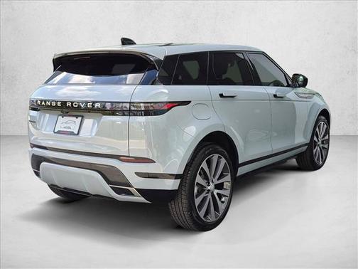 Arroios Grey Metallic 2026 Land Rover Range Rover Evoque Hoxton Edition