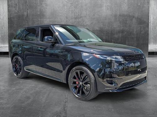 2025 Land Rover Range Rover Sport SE