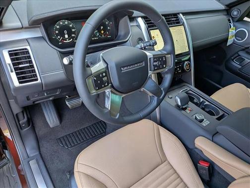 2026 Land Rover Discovery Gemini Edition