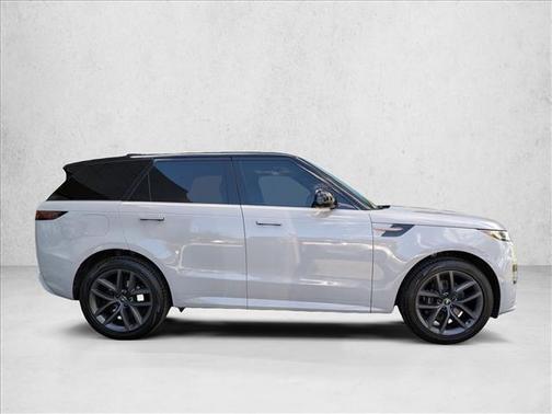 2023 Land Rover Range Rover Sport SE