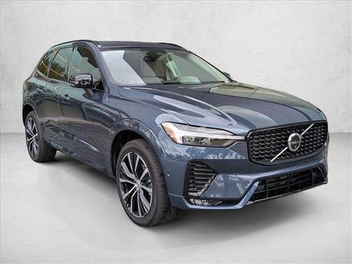 2025 Volvo XC60 B5 Plus