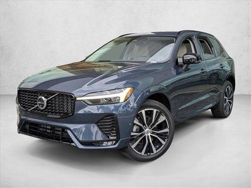 2025 Volvo XC60 B5 Plus