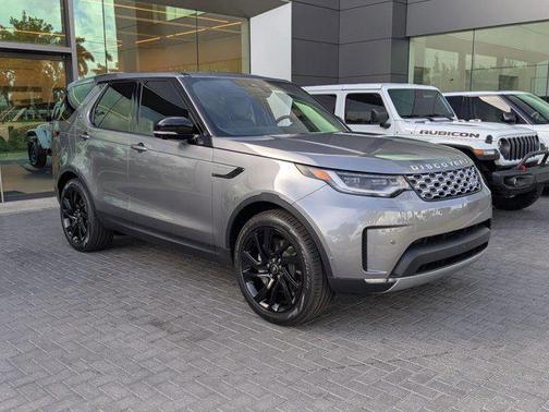2025 Land Rover Discovery P300 S