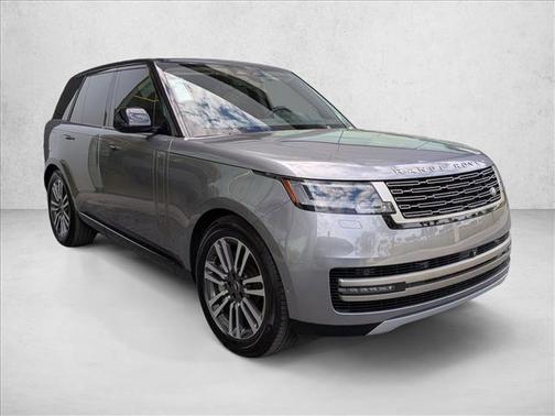 2025 Land Rover Range Rover P530 SE