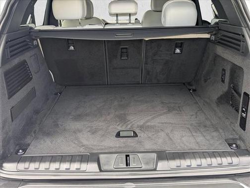 2023 Land Rover Range Rover Sport SE