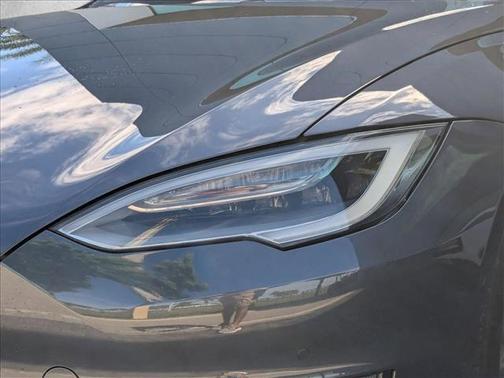 2021 Tesla Model S Long Range
