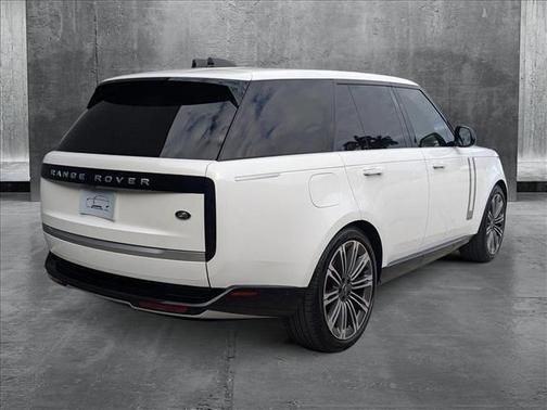 2023 Land Rover Range Rover Autobiography