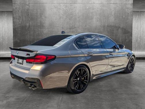 Alvite Grey Metallic 2023 BMW M5 Base