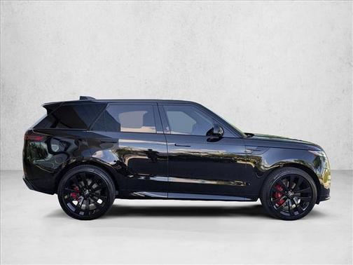 2024 Land Rover Range Rover Sport SE