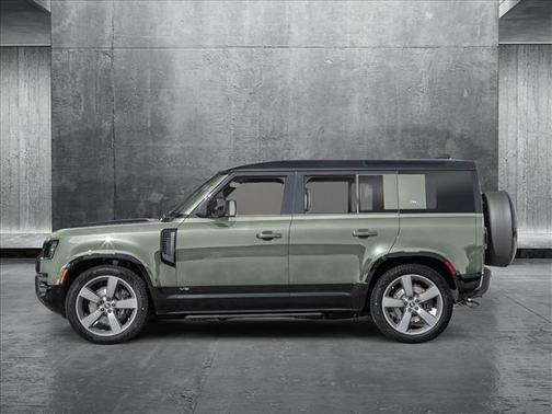 2025 Land Rover Defender 110 P500 X-Dynamic SE
