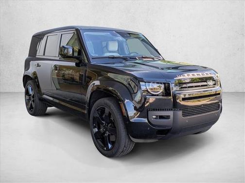 2026 Land Rover Defender P500 X-Dynamic SE