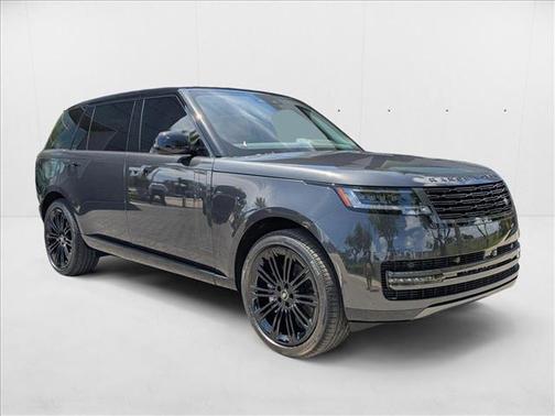 2025 Land Rover Range Rover P400 SE 7 Seat